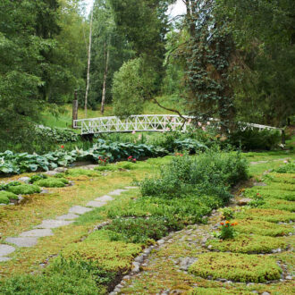 Dagens gröna 1 augusti – Mjösund, Sveriges finaste kyrkogård Dagens gröna 1 augusti – Mjösund, Sveriges finaste kyrkogård
