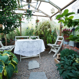 Dagens gröna 2 augusti – Flödande frodigt Hudiksvallsväxthus